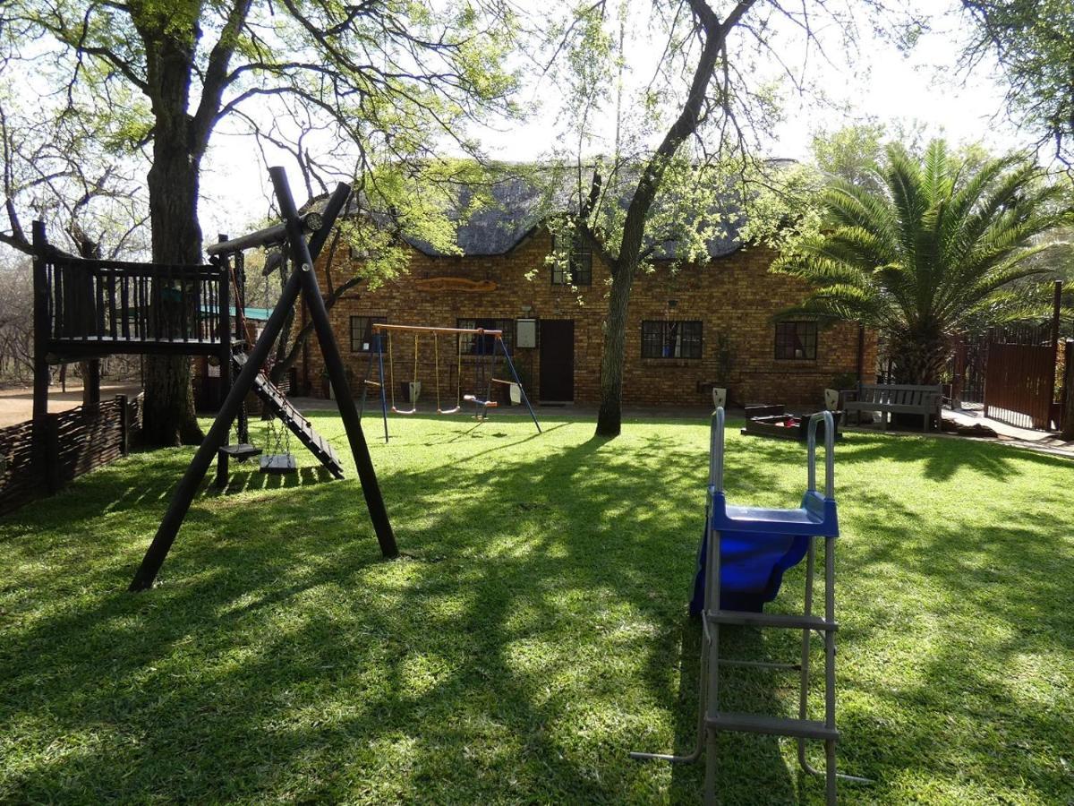 Weltevrede Lodge - Self Catering Houses Marloth Park Eksteriør billede