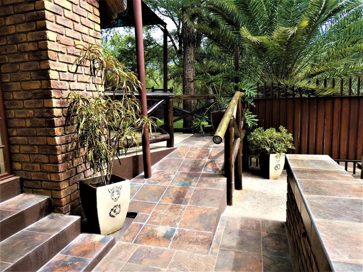 Weltevrede Lodge - Self Catering Houses Marloth Park Eksteriør billede