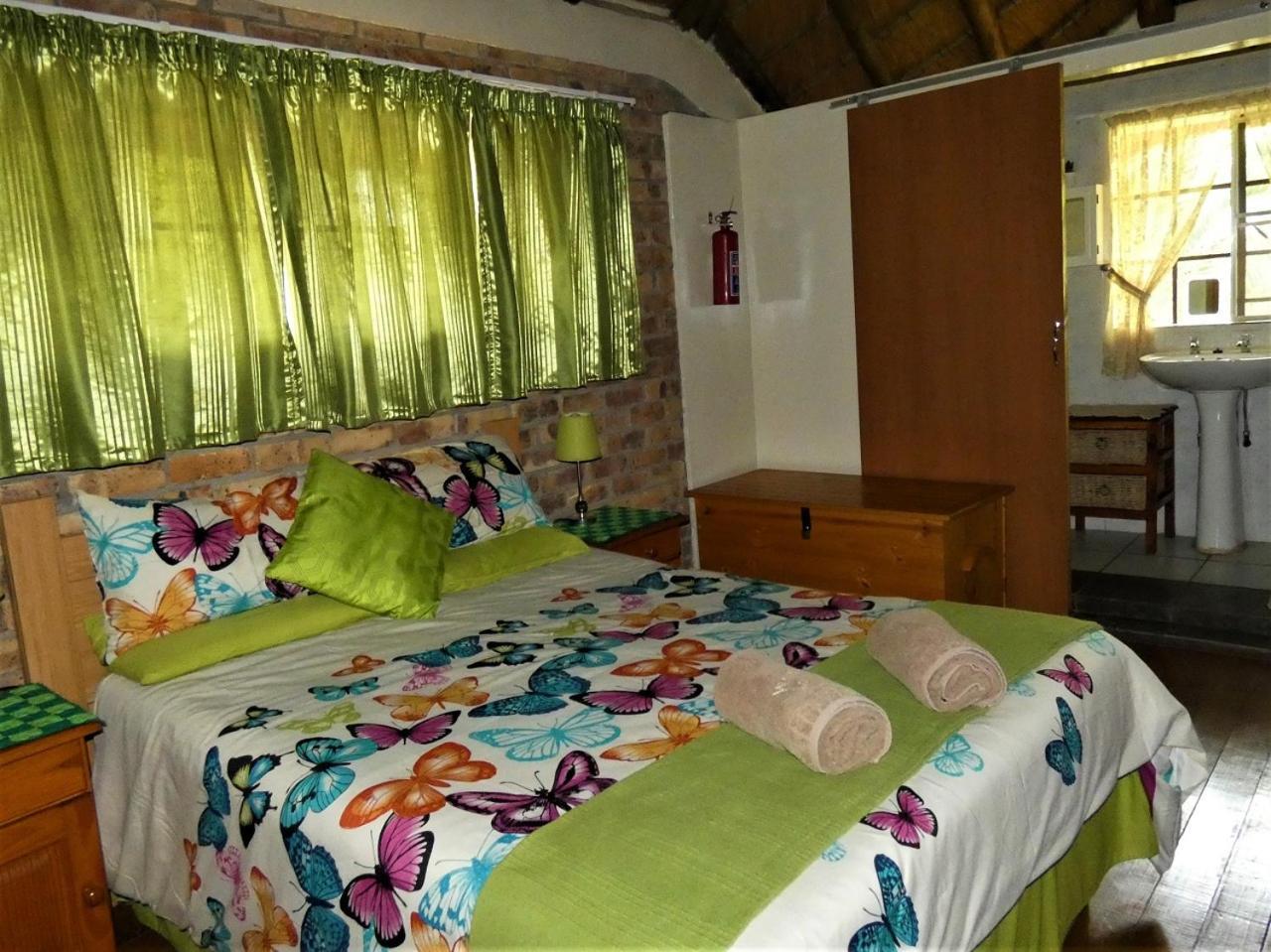 Weltevrede Lodge - Self Catering Houses Marloth Park Værelse billede